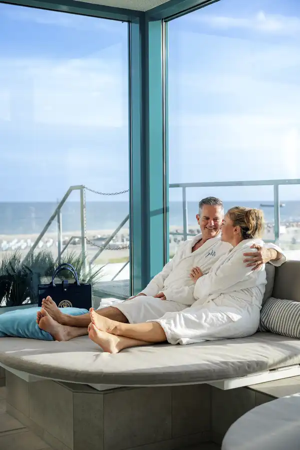 Hotel Neptun Pool--3650
