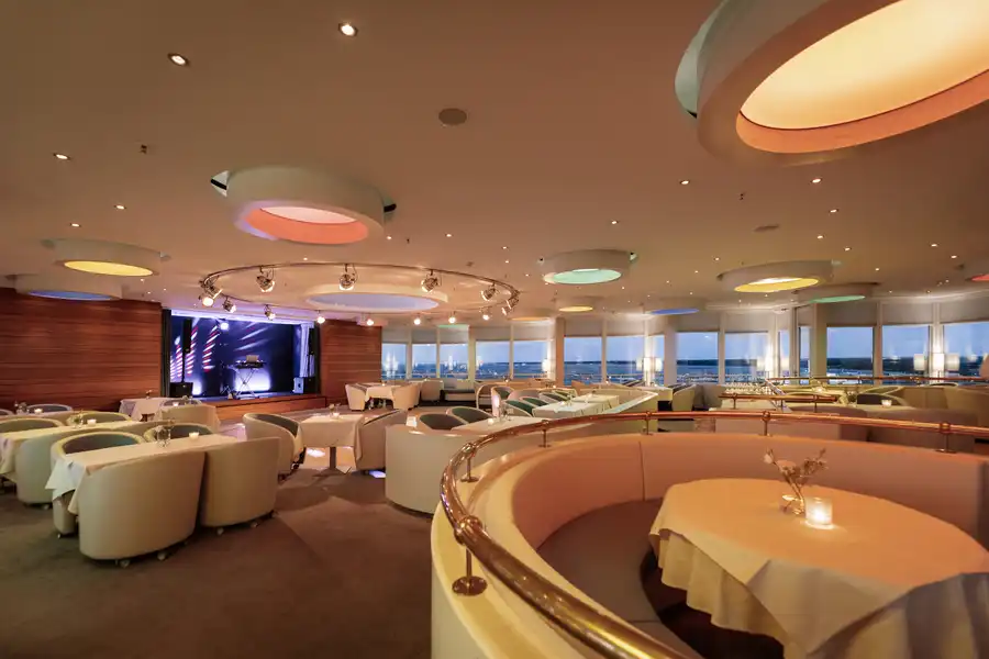 Sky-Bar (1)